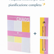 Weekly planner abbinato a penna a sfera per organizzare la settimana con un set completo
