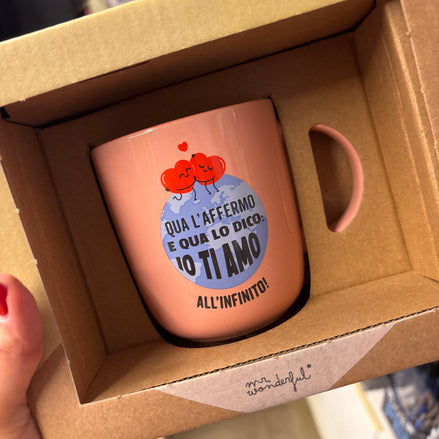 Tazza "Qui lìaffermo e qui lo dico, io ti amo all'infinito" Mr Wonderful