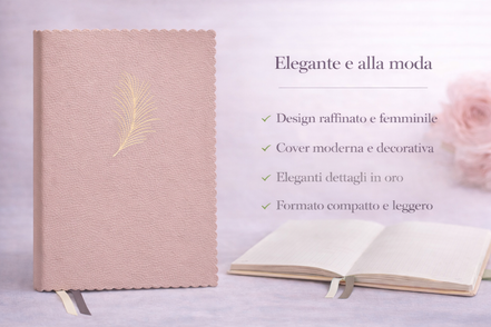 Taccuino elegante rosa con copertina in pelle vegana e dettagli decorativi, presentato con testo overlay che evidenzia design raffinato, dettagli in oro e formato compatto e leggero.
